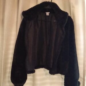 Rue 21 black feaux fur crop top style jacket